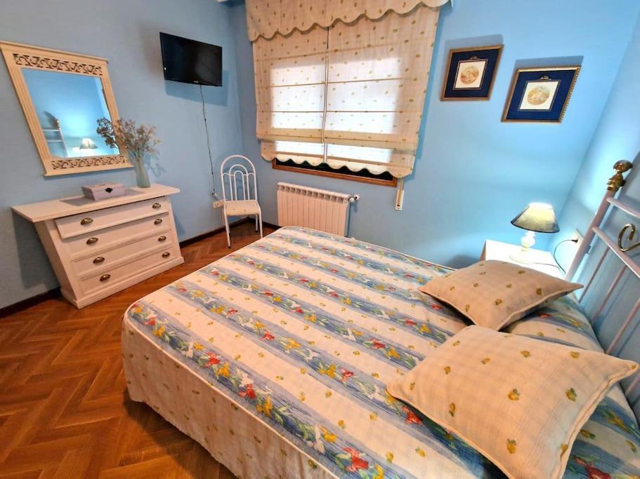 Apartamento Playa Con Terraza & Vistas Al Mar Foz Buitenkant foto